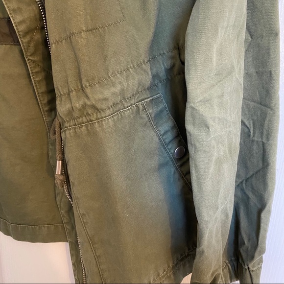 green utility jacket - Picture 2 of 3